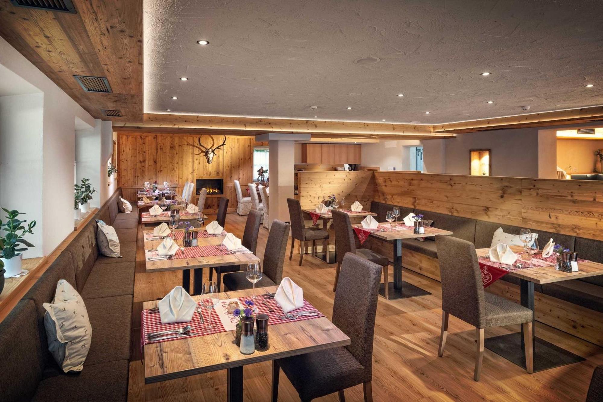 Hotel Alte Muehle 4 Stelle Campo Tures Kültér fotó